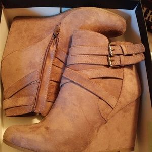 Madden NYC suede booties